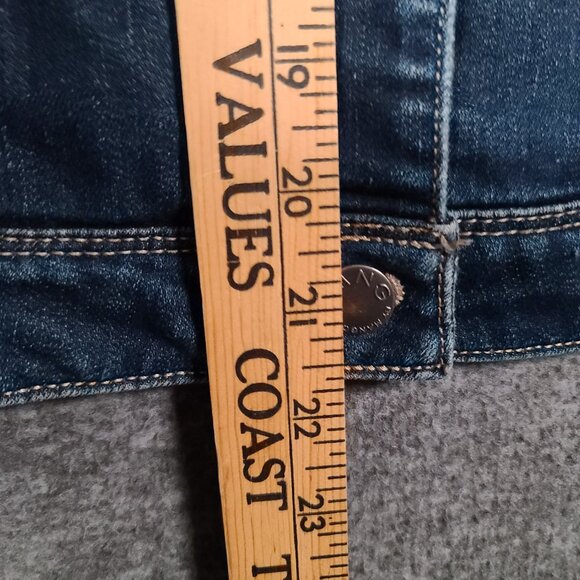 MNG by Mango Denim Dark Wash Classic Crop Jean jacket Size XL - Picture 11 of 13